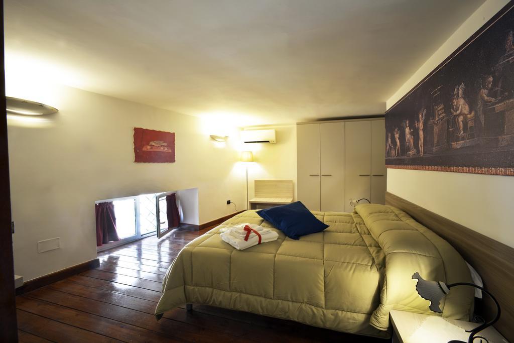 Italia Apartment Неаполь Экстерьер фото