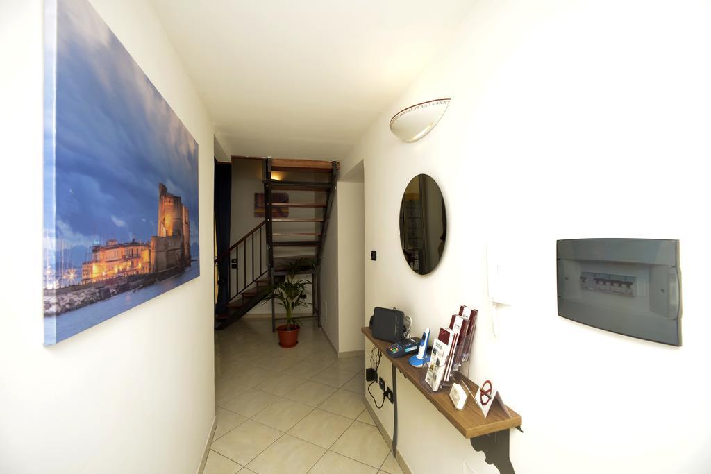 Italia Apartment Неаполь Экстерьер фото